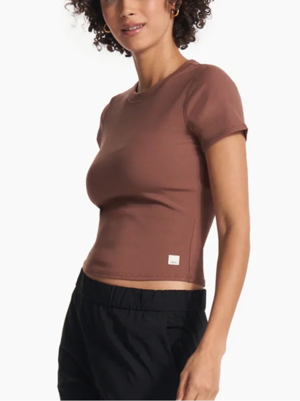 Vuori pose fitted tee ribbed short sleeve hazelnut size Large